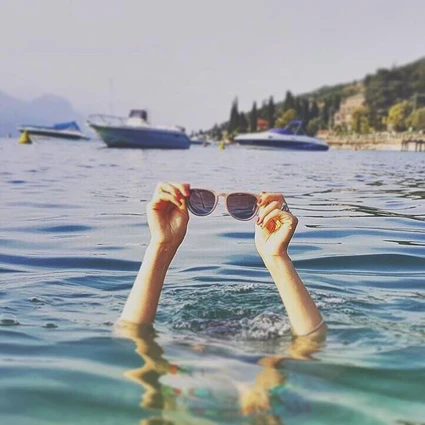 Uscita in barca privata per gruppi: Punta San Vigilio e Sirmione da Garda 20